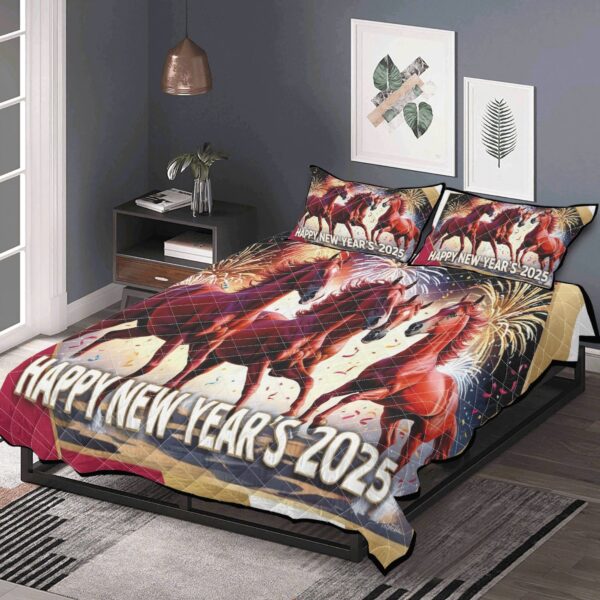 Quilt Bedding Set - Image 2