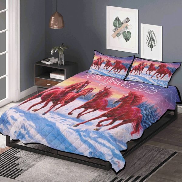 Quilt Bedding Set - Image 2